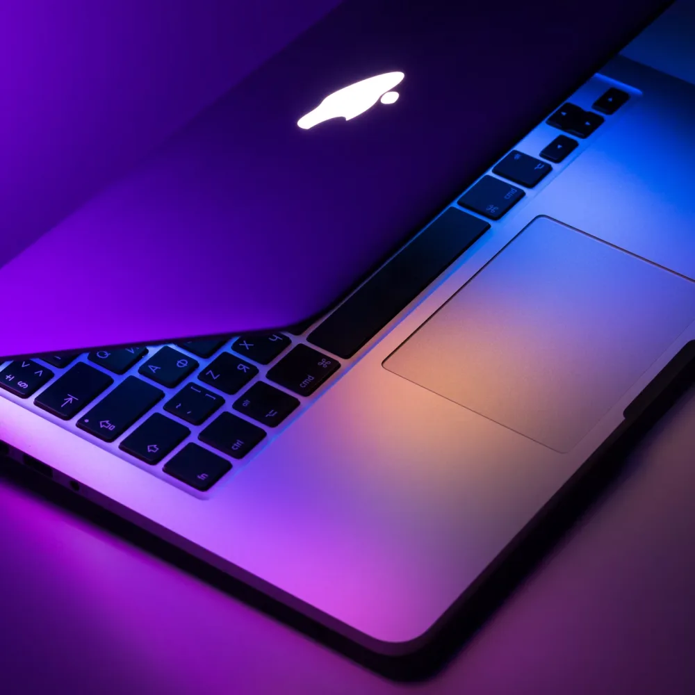 MacBook Pro 14" Retina Display