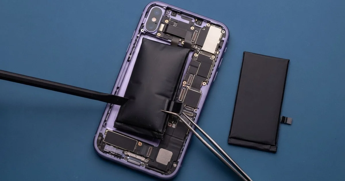 Samsung Galaxy S21 FE Battery Replacement in Al Khobar